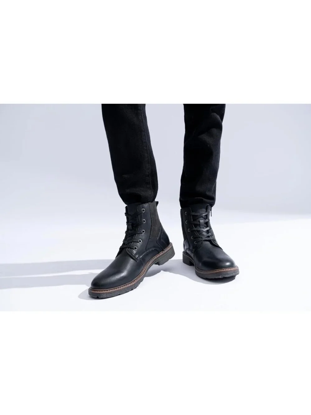 Men's Black Leather Casual Boots Zipper Chukka Boots